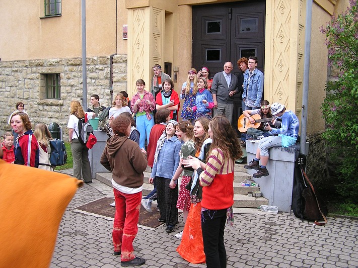 Posledn� zvon�n� 2004