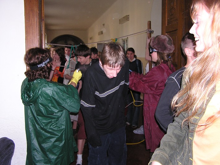 Posledn� zvon�n� 2004