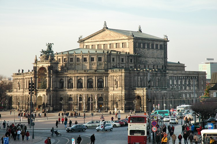 Sttn opera (Semperoper) 