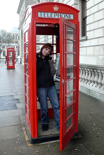Hana Fukov: Telefonn budka 