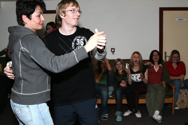 Tanec k narozenin�m 