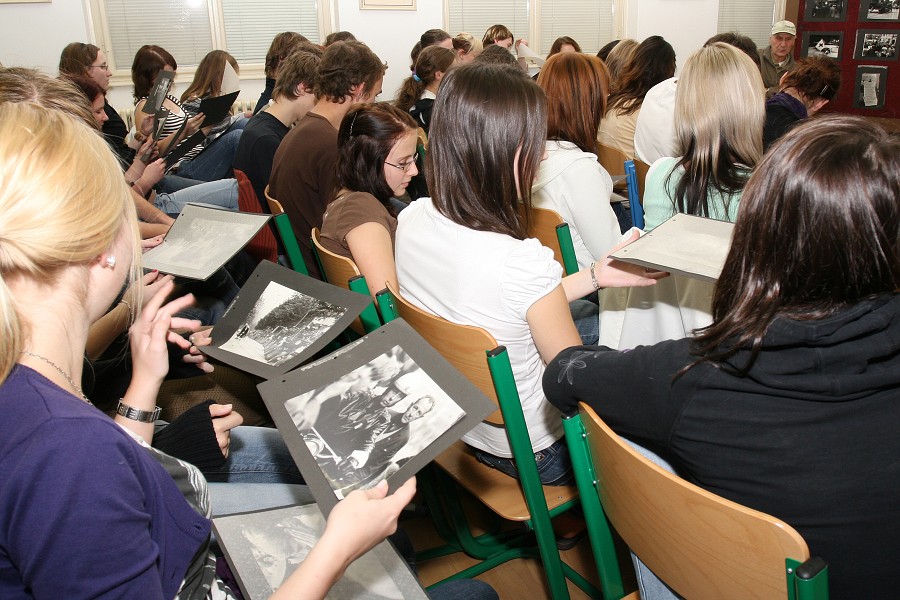 Studenti a fotografie 