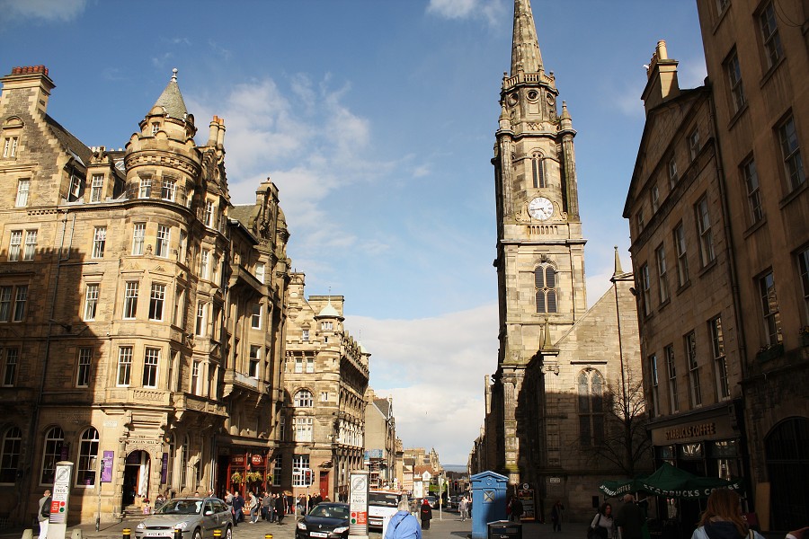 Den t�et�, Edinburgh - op�t m�sto
