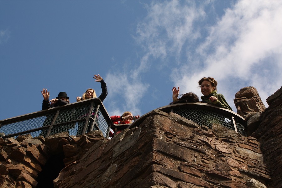 Den tvrt, Urquhart Castle - na vi