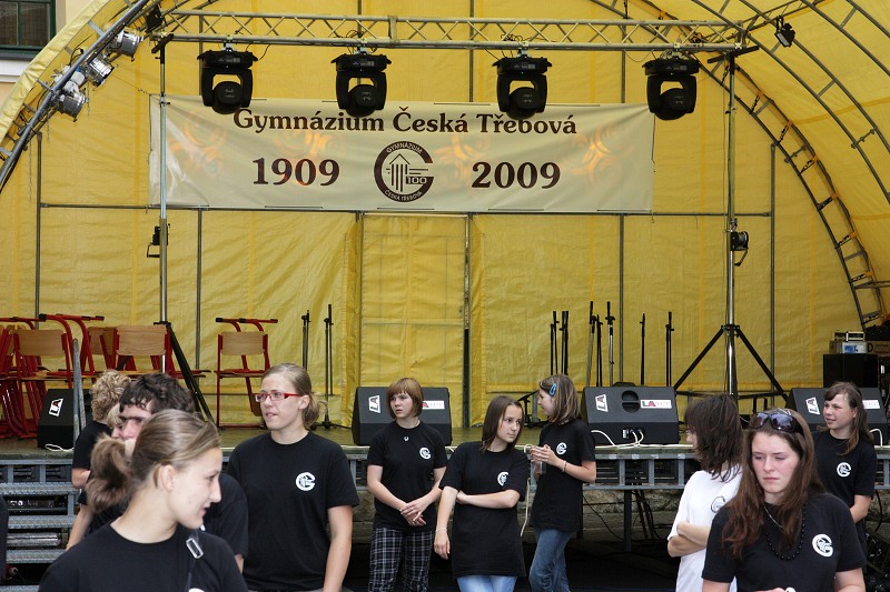 Prvod absolvent mstem