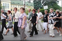 Pr�vod absolvent� m�stem