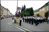 Pr�vod absolvent� m�stem